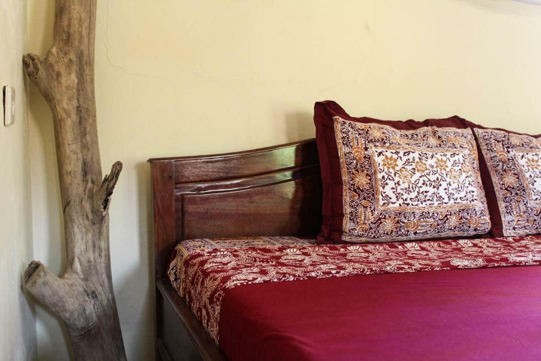 Harrys Oceanhouse 2 Pacitan Appartement Buitenkant foto